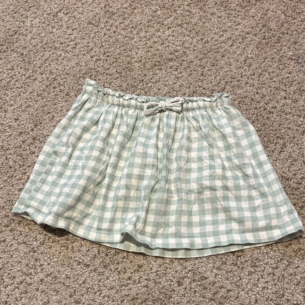Gap Kids 100% Cotton Light Sage Green and White Gingham Size 4T Built In Shorts